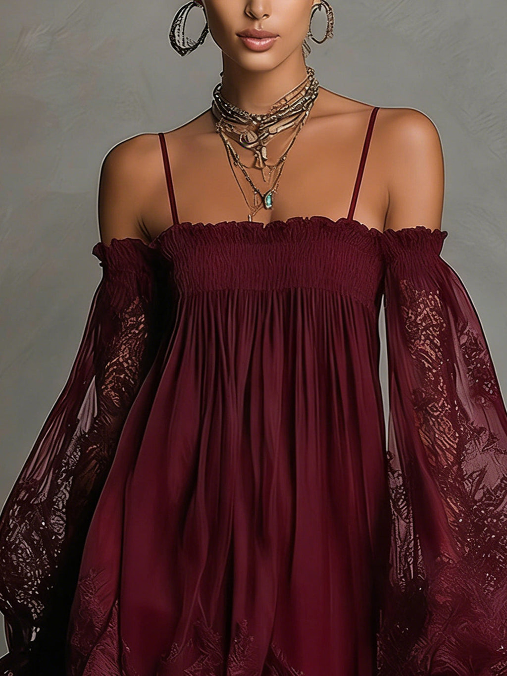 Noemi | Mini abito in chiffon blu navy con scollo a spalle scoperte, bordo in pizzo e maniche trasparenti