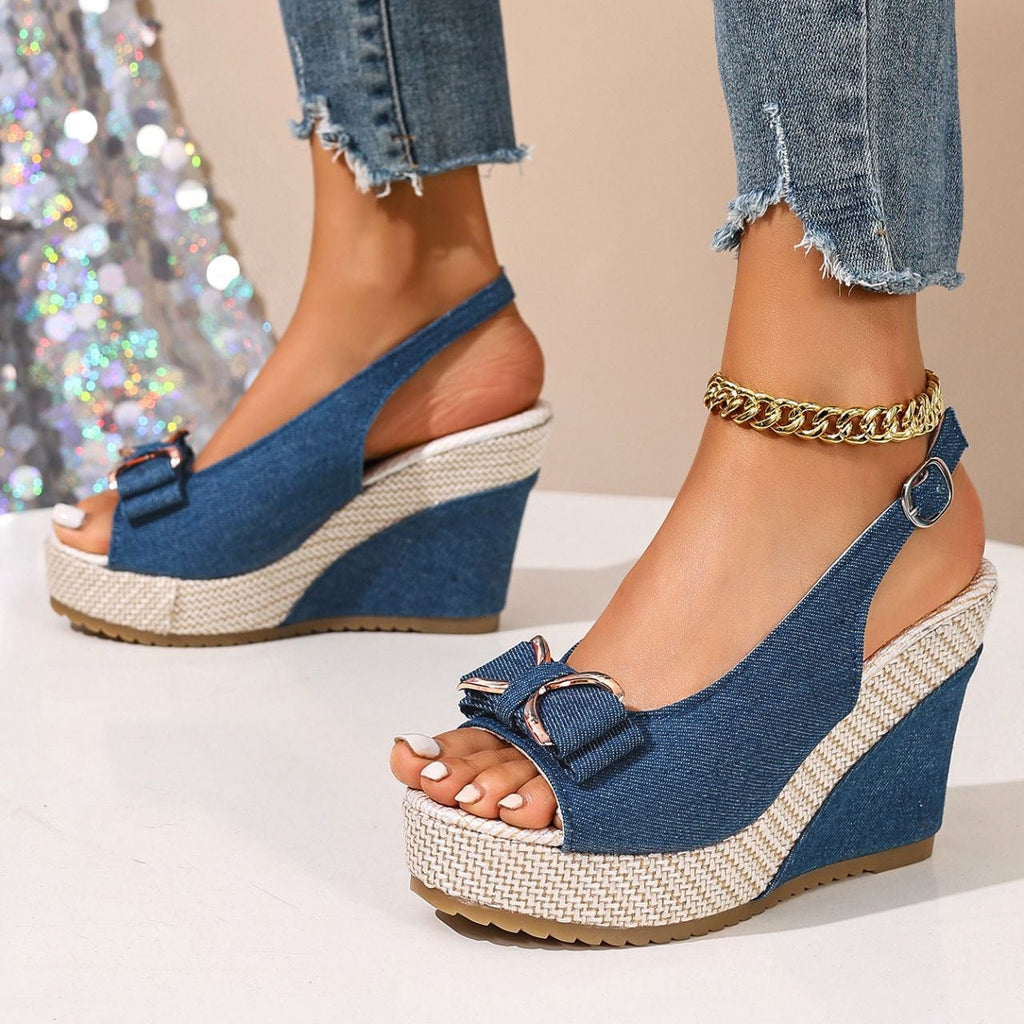 Zeppe in denim celeste con fiocco