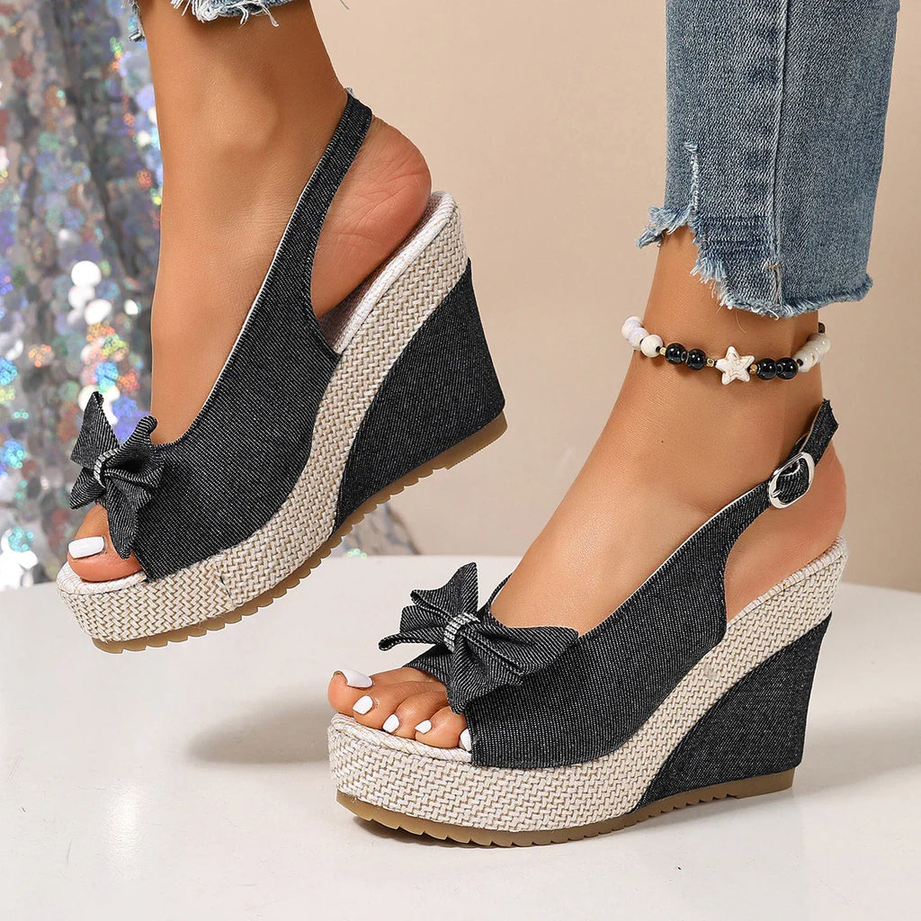 Anna Sandali con zeppa in denim