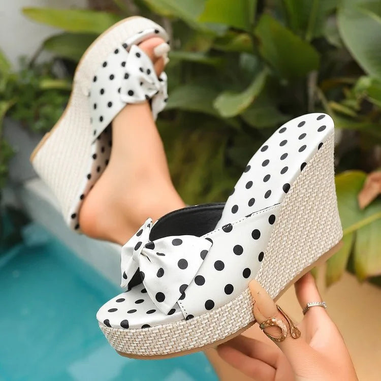 Elara sandali con zeppa a pois
