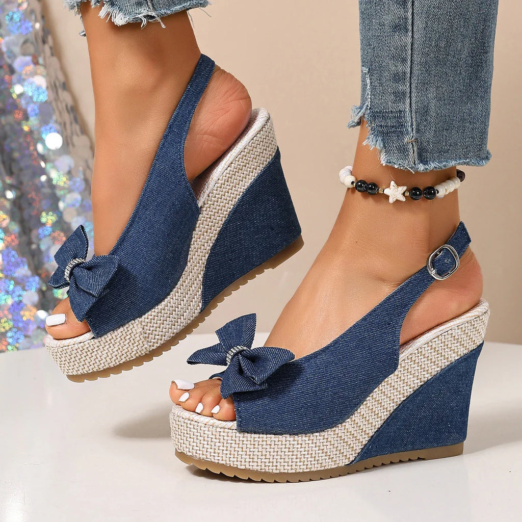 Anna Sandali con zeppa in denim