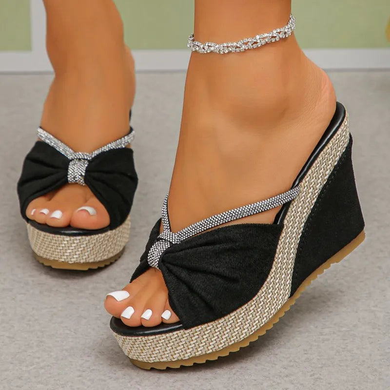 Pantofole Naomi a piattaforma