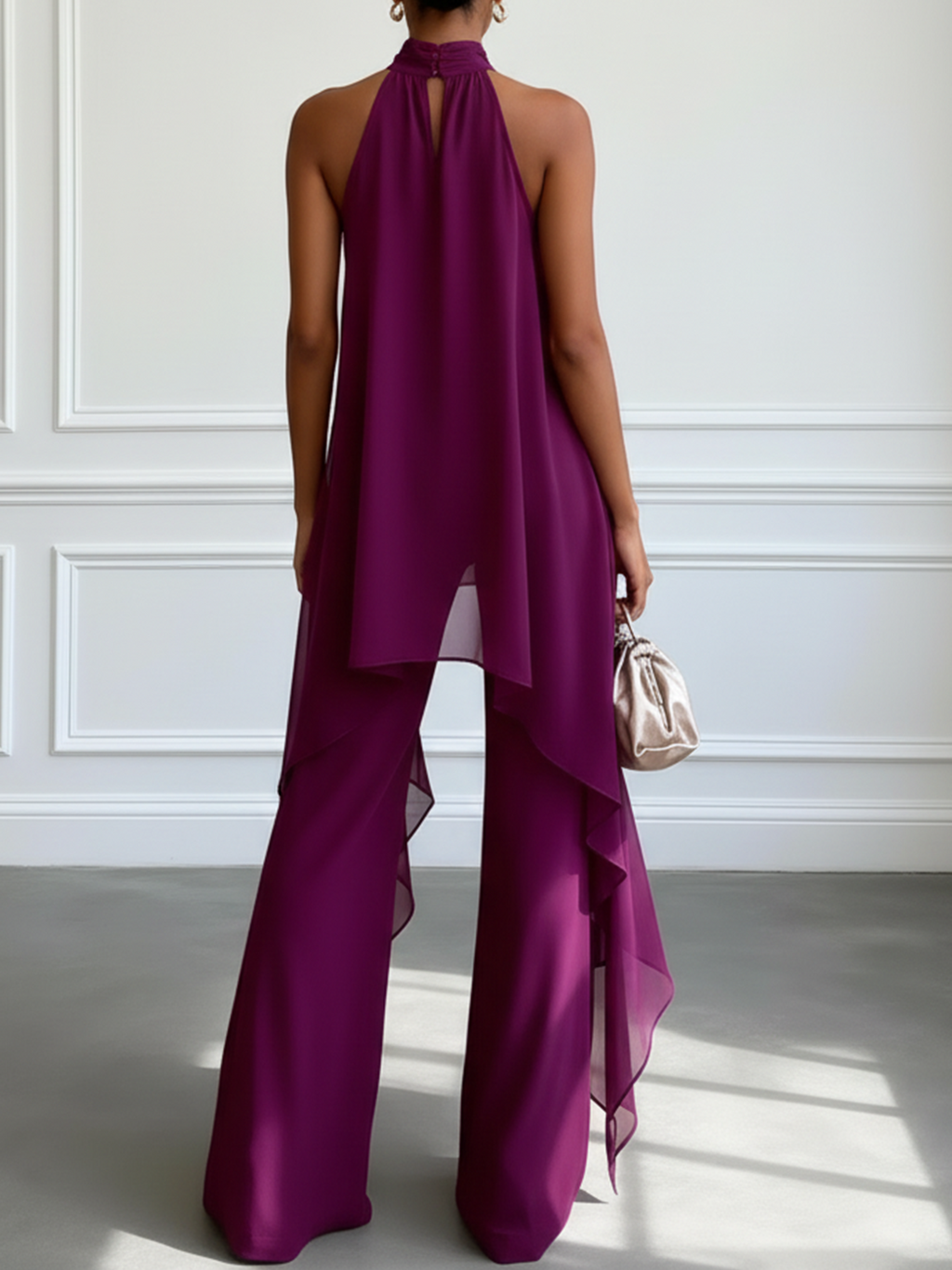 Set due pezzi viola con elegante top monospalla senza maniche e pantaloni