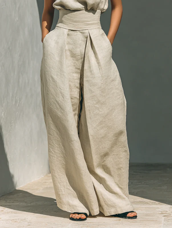 Nuria | Set minimalista con top senza maniche • S1