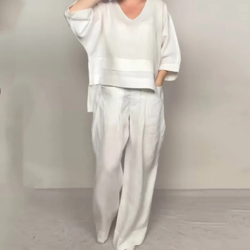 Liza | Set a due pezzi in misto cotone e lino – Top con scollo a V e pantaloni a gamba larga • S1
